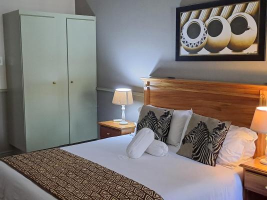 Housemartin Guest Lodge - 253164