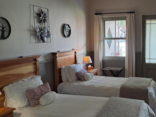 Housemartin Guest Lodge - 253177