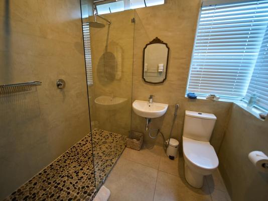 Room image 2