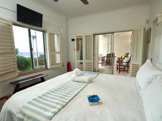 Room image 3