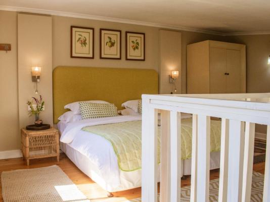 Room image 2