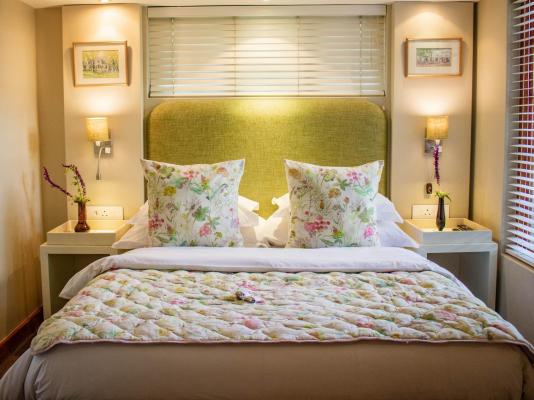 5 Seasons Guest House - 253566