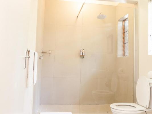 Room image 2