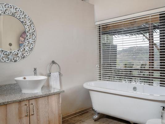 La Roca Guest House - 254483
