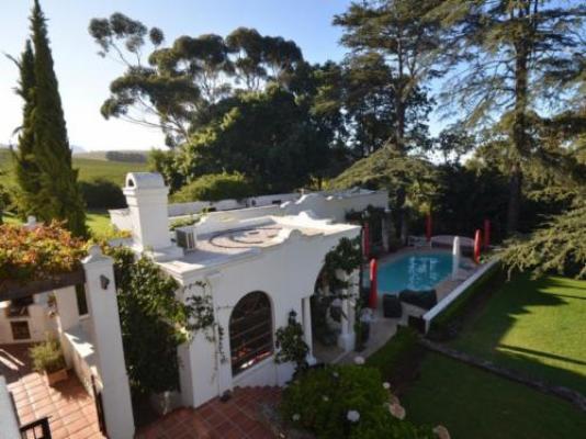 Le Grand Jardin Villa - Pool view