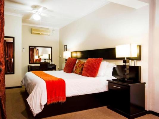 Room image 3
