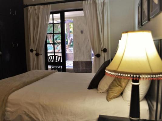 Room image 3