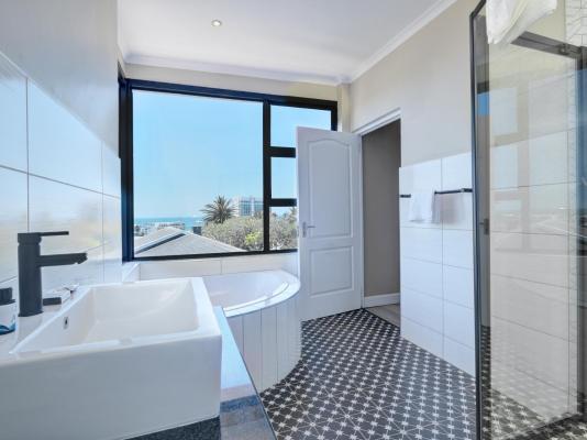 Ahoy Boutique Hotel Mandela Bay - 255063
