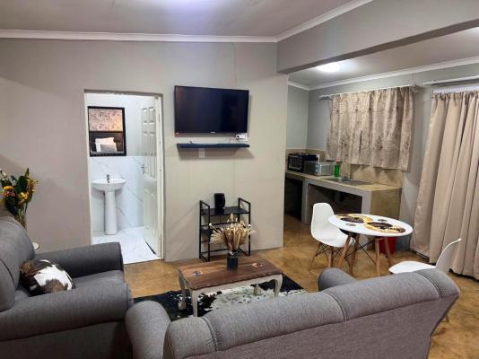 Room image 5