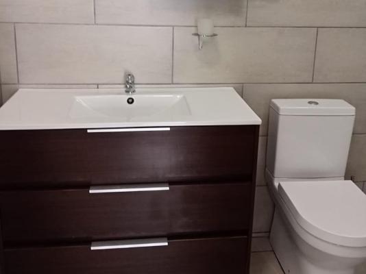 Room image 1