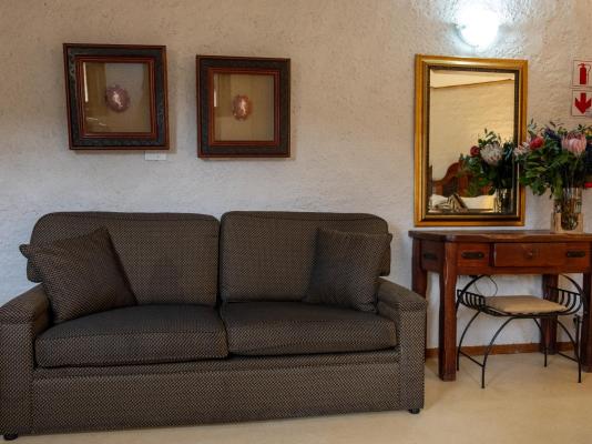 Zebra Stables- Family Room 