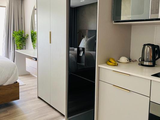 Room image 3