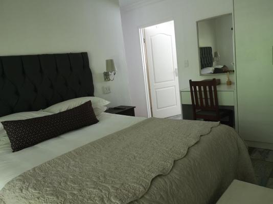 Room image 2