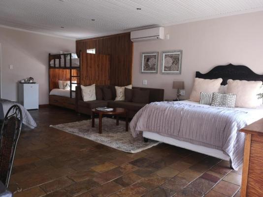 Room image 1