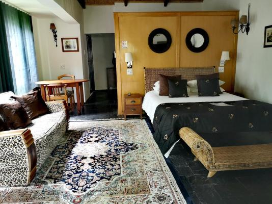 Room image 4
