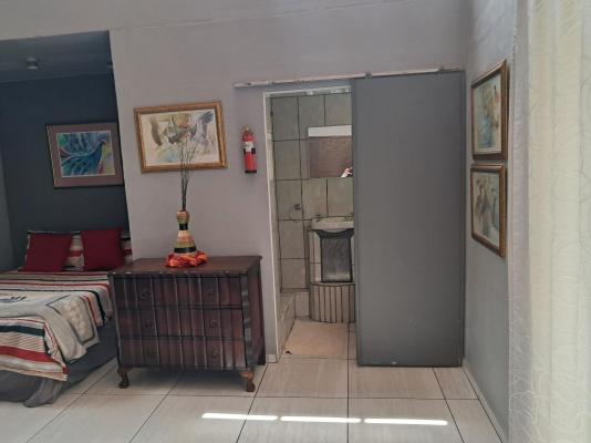 Boer en Brit Self-Catering Guest House - 255986