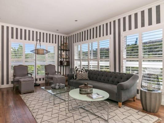 Phillip Villa - 256076