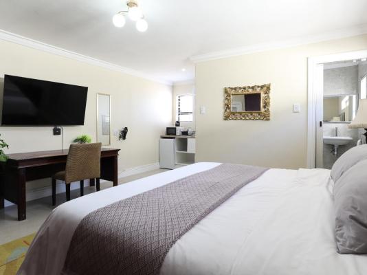 Room image 9