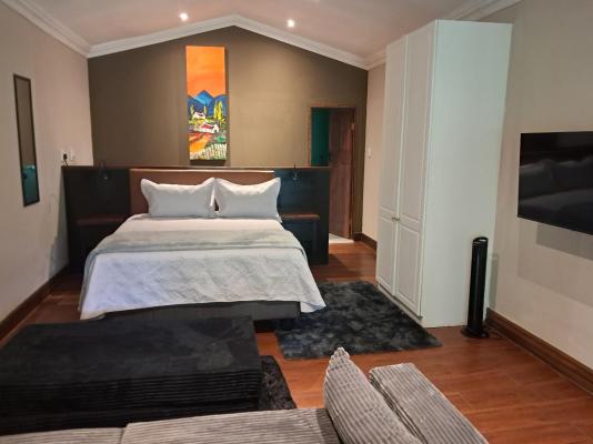 The Nugget Guest Lodge - 256332