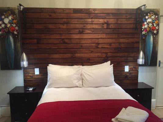Tranquil House Bed & Breakfast - 256452