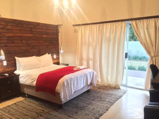 Tranquil House Bed & Breakfast - 256453