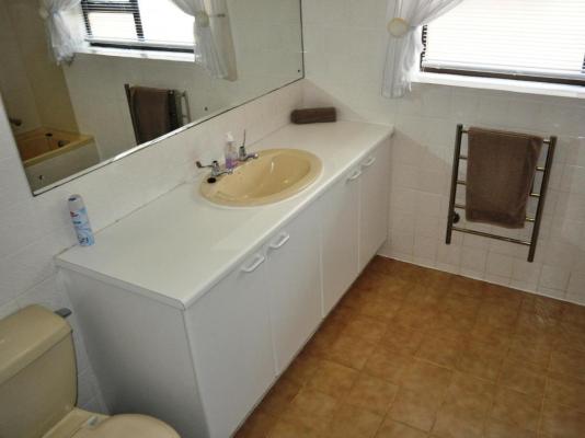 Great White Accommodation - 256652