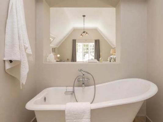 Oxford Healthcare Retreat - 256696