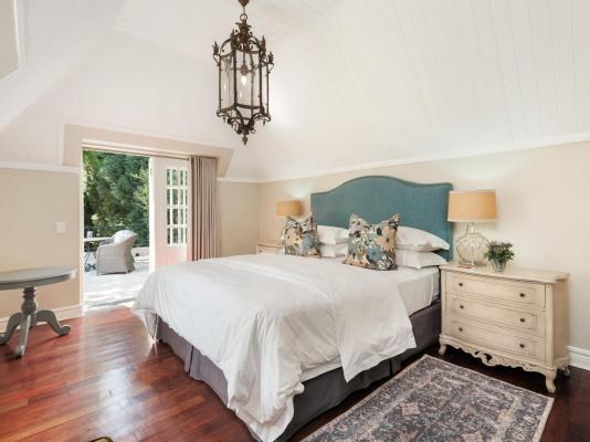 Room image 5