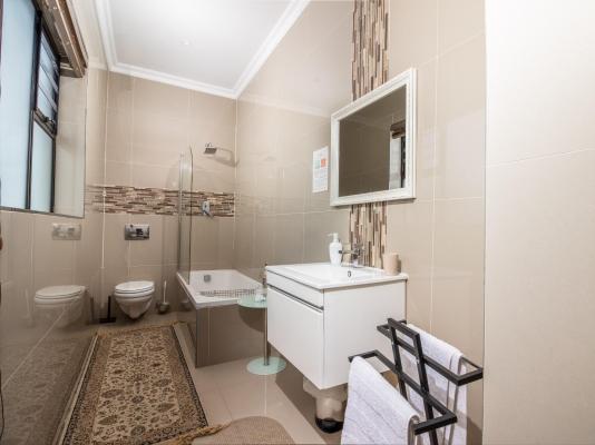 Cashmere Suites - 256794