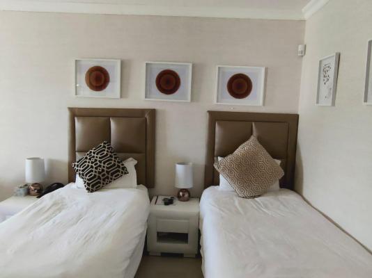 Cashmere Suites - 256798