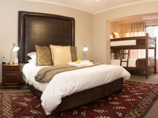 Castello Guesthouse - 256939