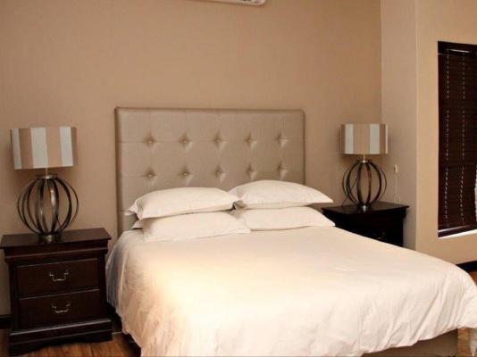 Browns Manor - 257085
