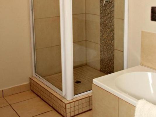 Room image 1