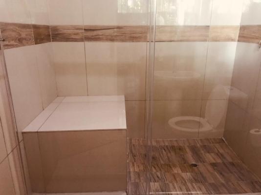 Room image 4