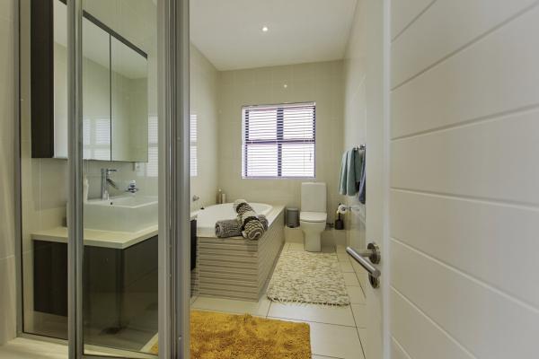 Love, Peace & Water, Langebaan, 8-sleeper - 257861