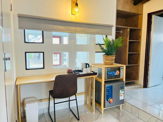 Stratfords Guesthouse - 257906