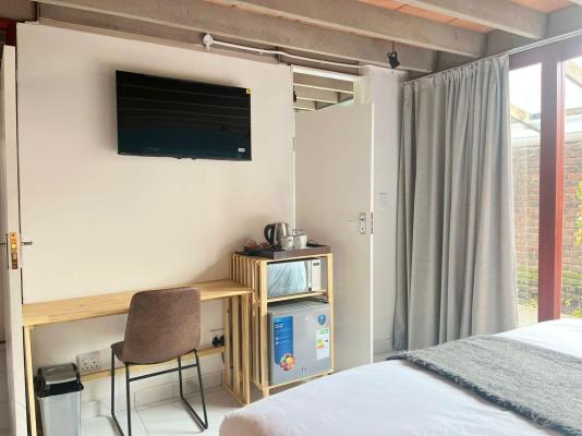 Stratfords Guesthouse - 257939