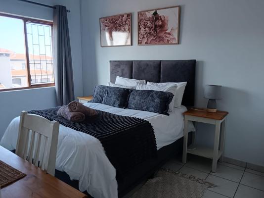 Hillton Manor Self-catering Accommodation - 258111