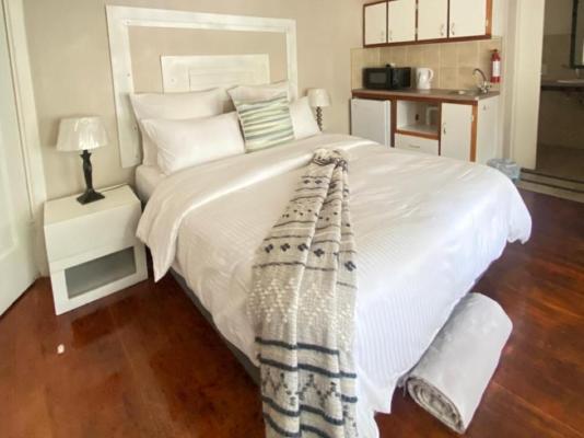 Room image 5