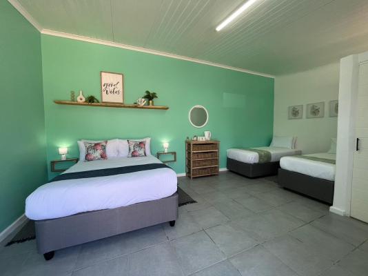 Room image 8
