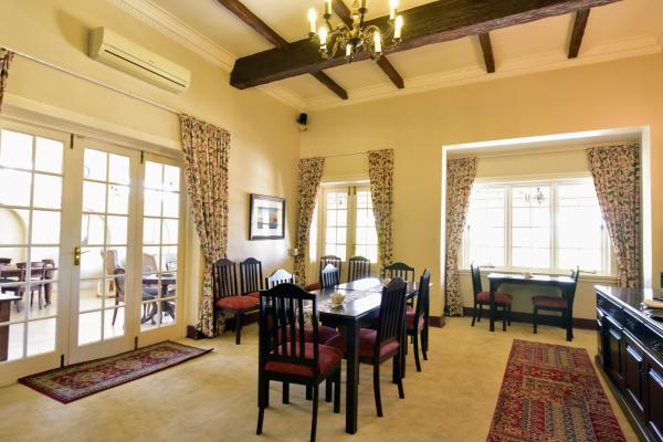 Albion Manor - 258502