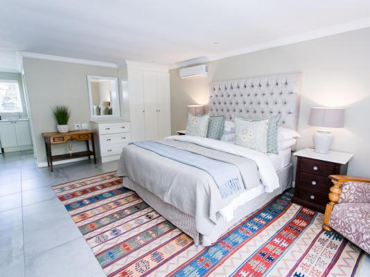 Burkleigh House - 258684