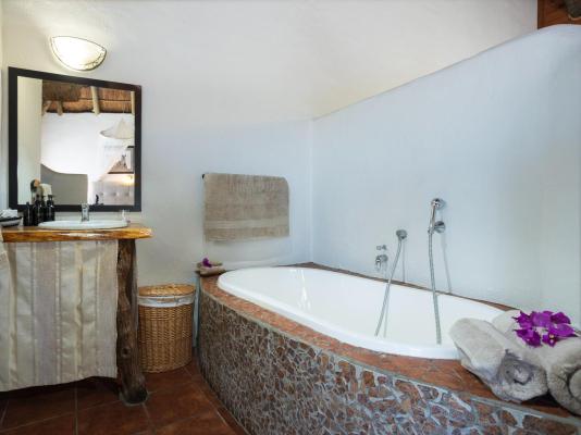 Room image 2