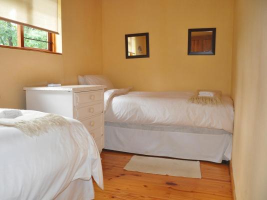 Room image 1