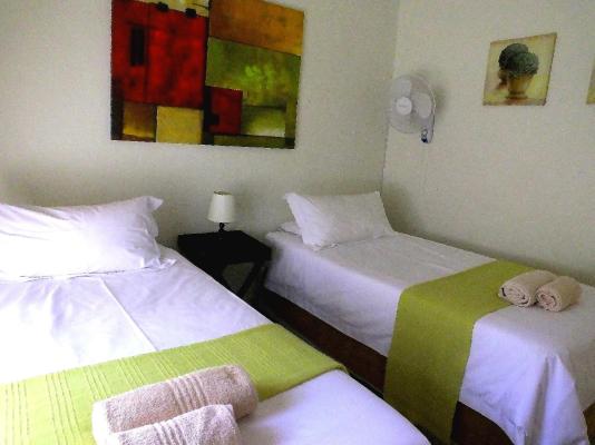 Room image 8