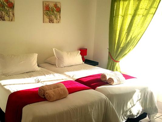 Room image 18