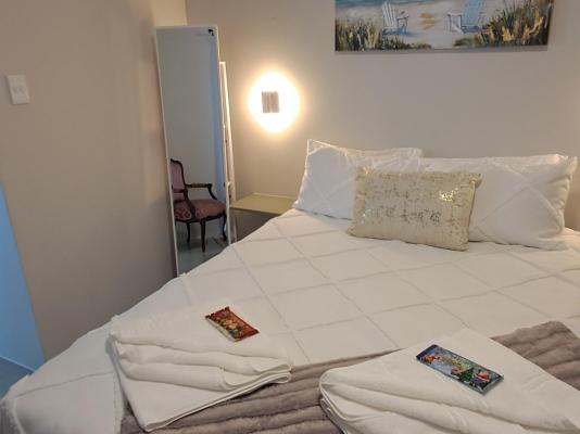Room image 5