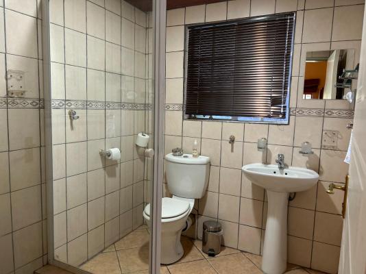 Kalahari Gateway Hotel - 260037