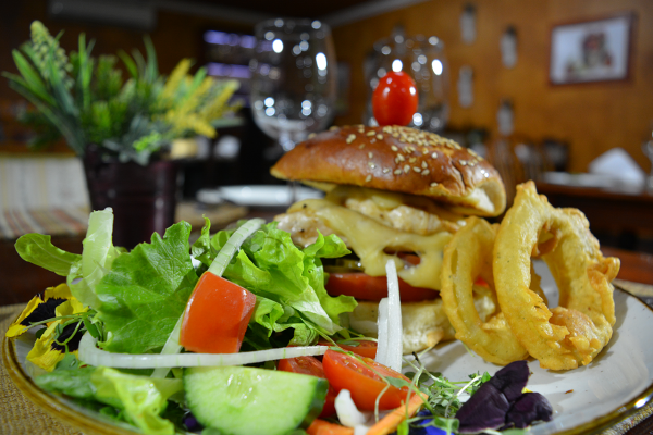 Misty Hills Country Hotel - 260124