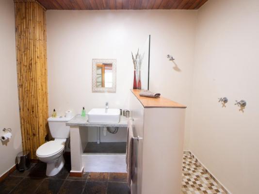 Room image 2